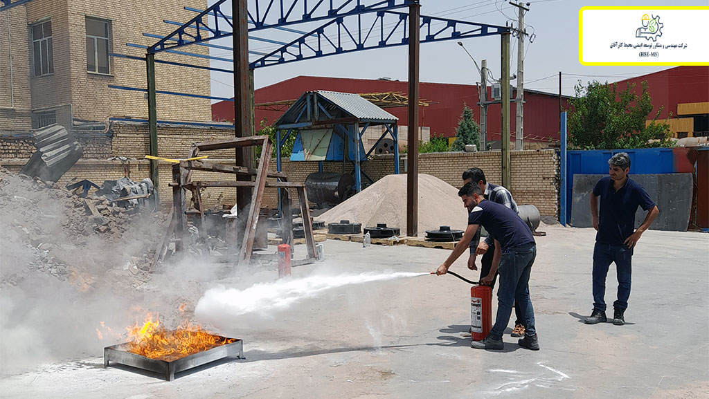 آموزش ایمنی به کارکنان در شرایط جنگی